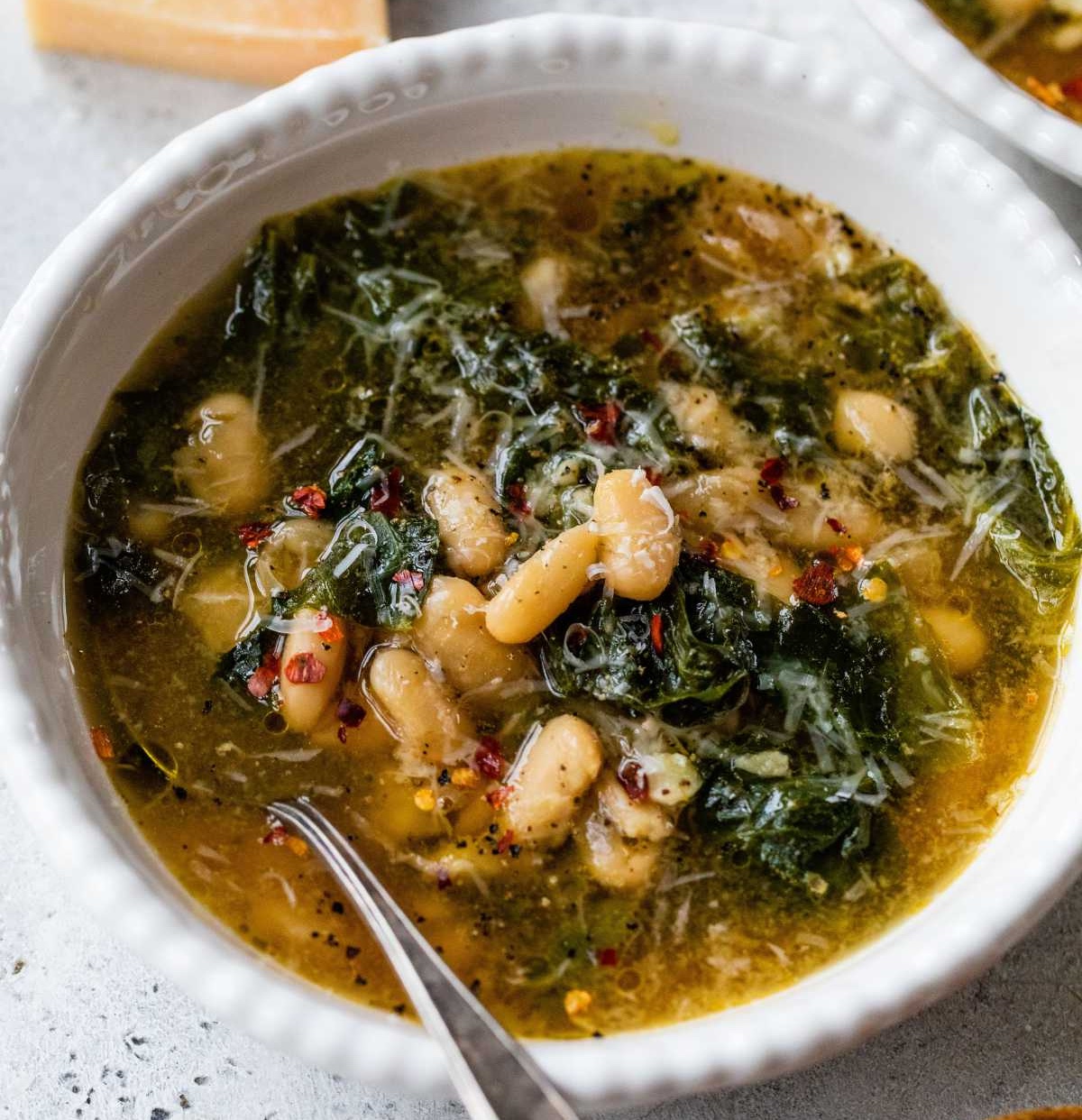 Escarole with Cannelloni Beans