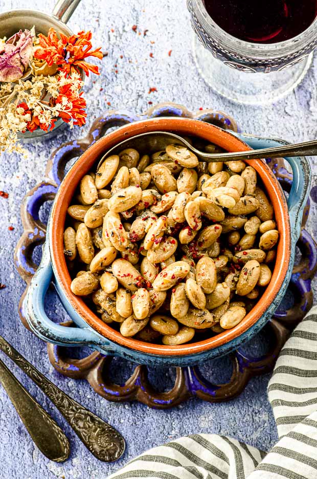Fresh Cranberry Beans with Olive Oil and Garlic