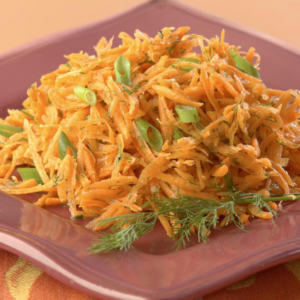 Creamy Dilled Carrot Slaw