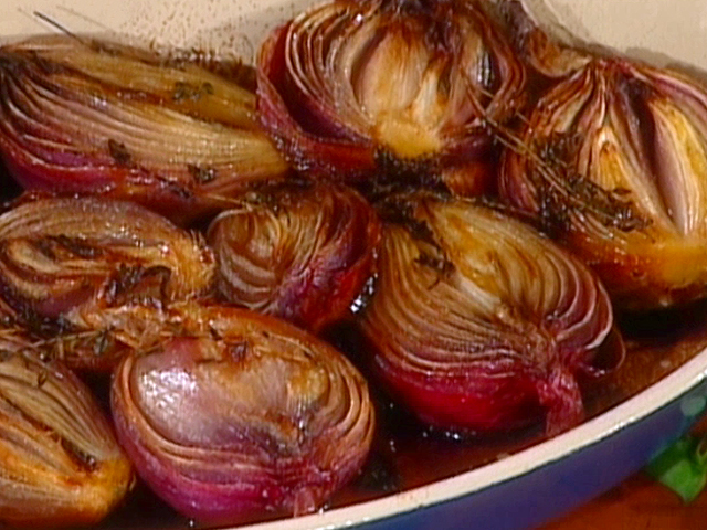 Roasted Red Onions with Butter, Honey, and Balsamic Vinegar